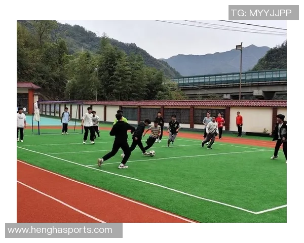 东莞长安足球热潮兴起青少年踢球活动蓬勃发展助力健康成长